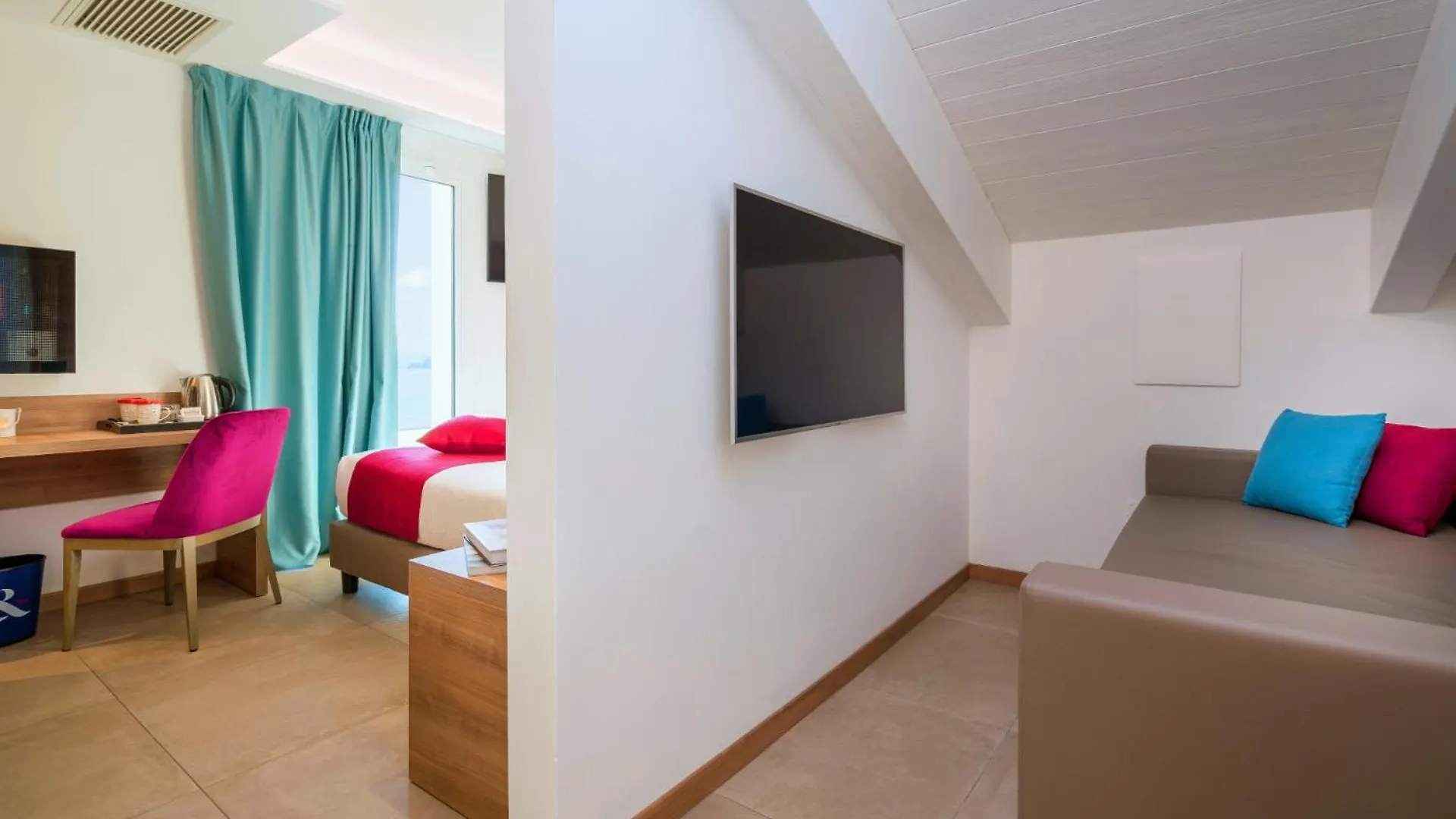 You & Me Beach Hotel Rimini 3*,  Italy